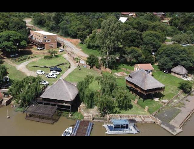 BUSINESS FOR SALE IN VAALOEWER